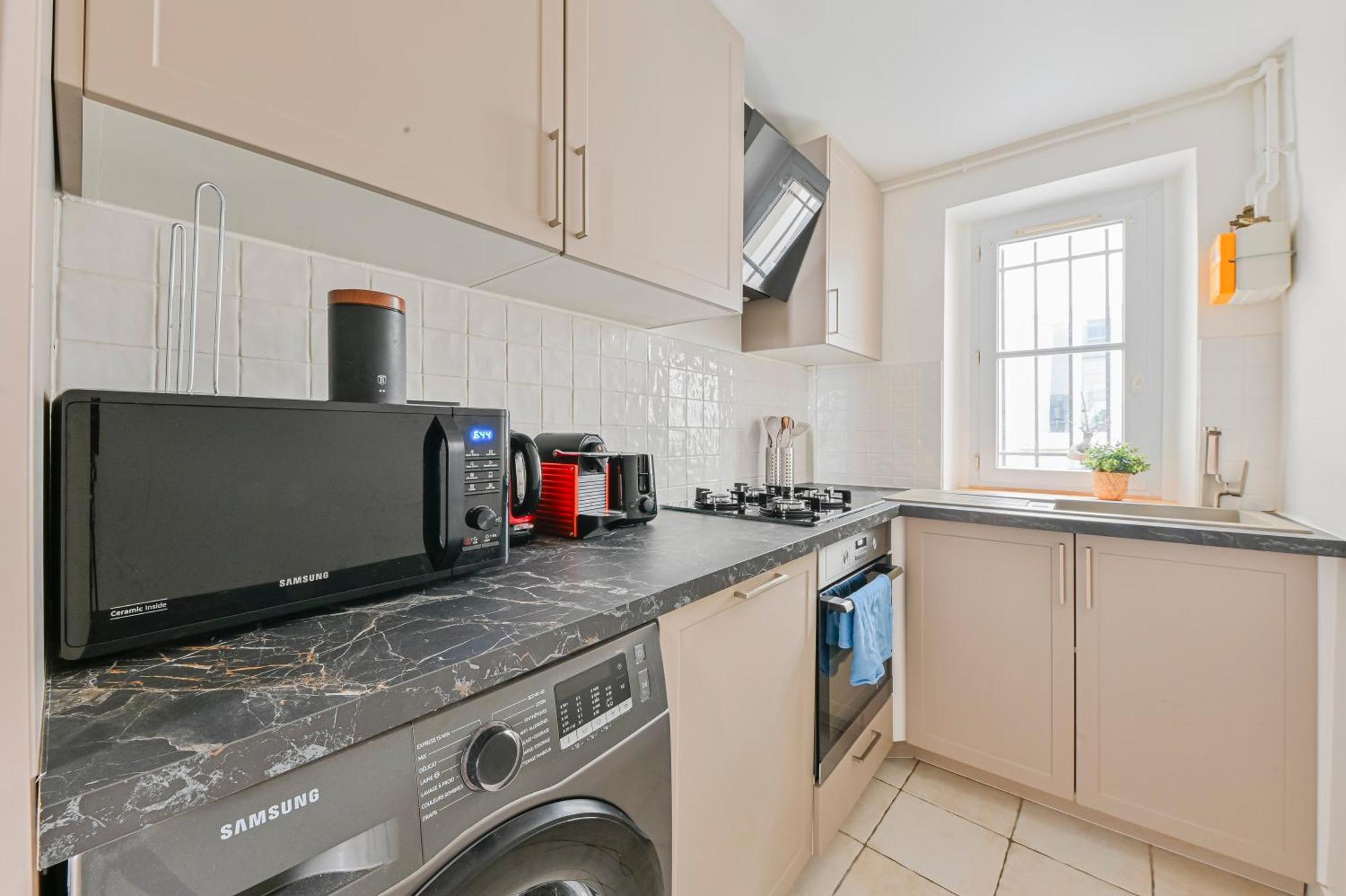 Pantheon Apartment Париж Екстериор снимка